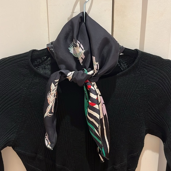 Just Cavalli long sleeved shirt with attached neck scarf - Picture 2 of 7